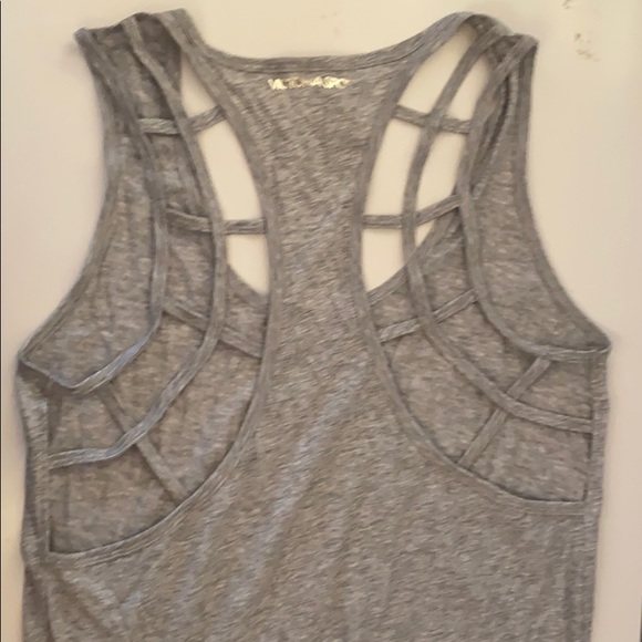New Victoria Secret Sport Tank Top - Picture 3 of 3